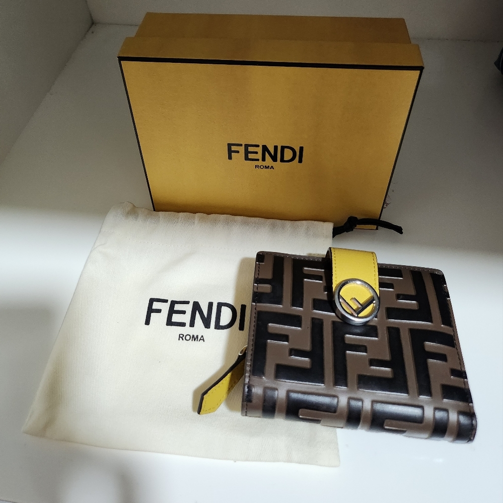 Fendi Wallet